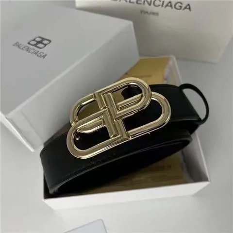 Letter Buckle Belt photo 4