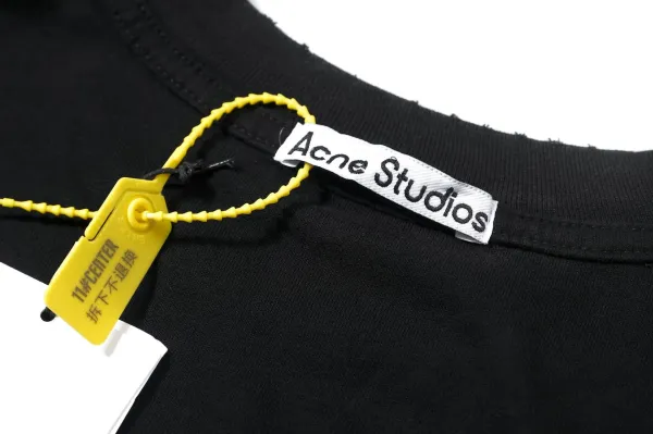 Acne Studios Stockholm 1996 Long-Sleeve T-Shirt Navy - 33