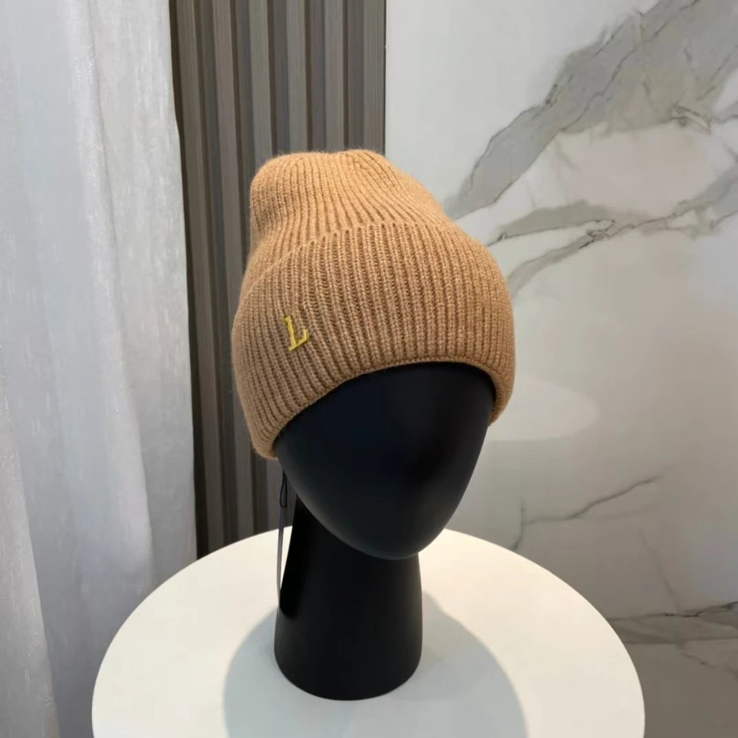 Celine Logo-Embellished Ribbed Knit Beanie White - 12