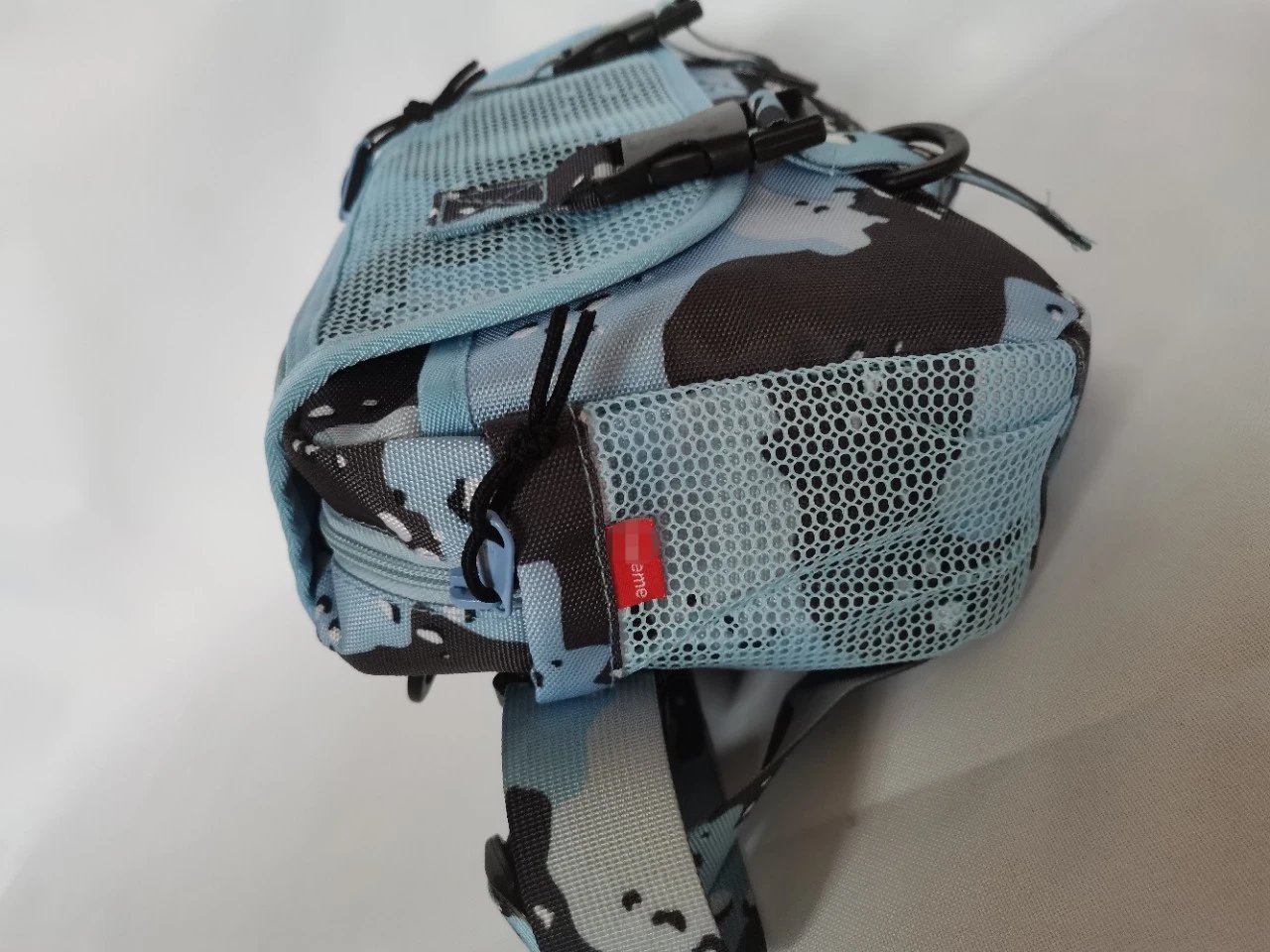 Supreme Mesh Utility Belt Bag Light Blue Camo Crossbody Bag - 11