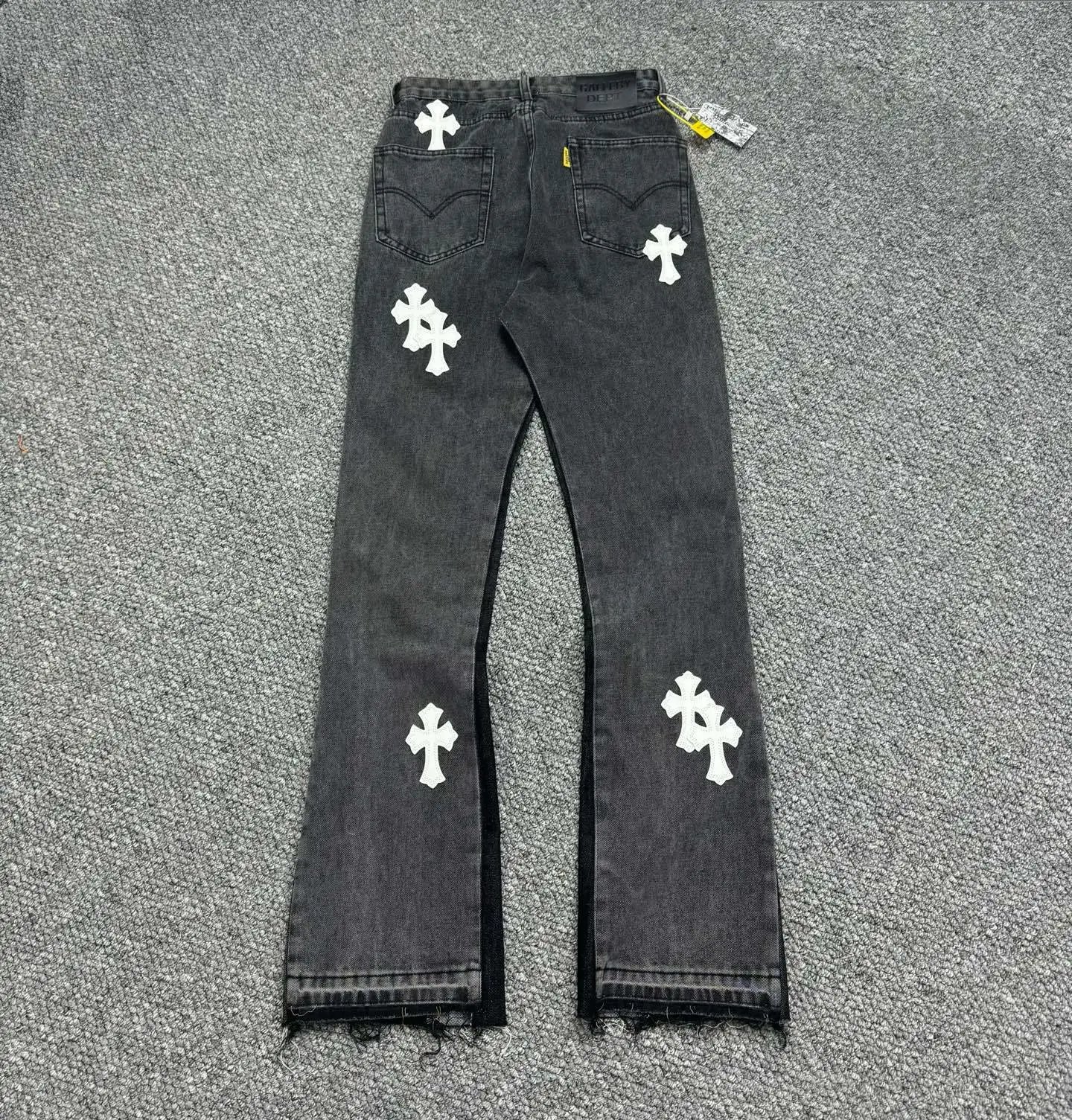 Gallery Dept x Levi's Cross-Print Distressed Black Jeans - 5