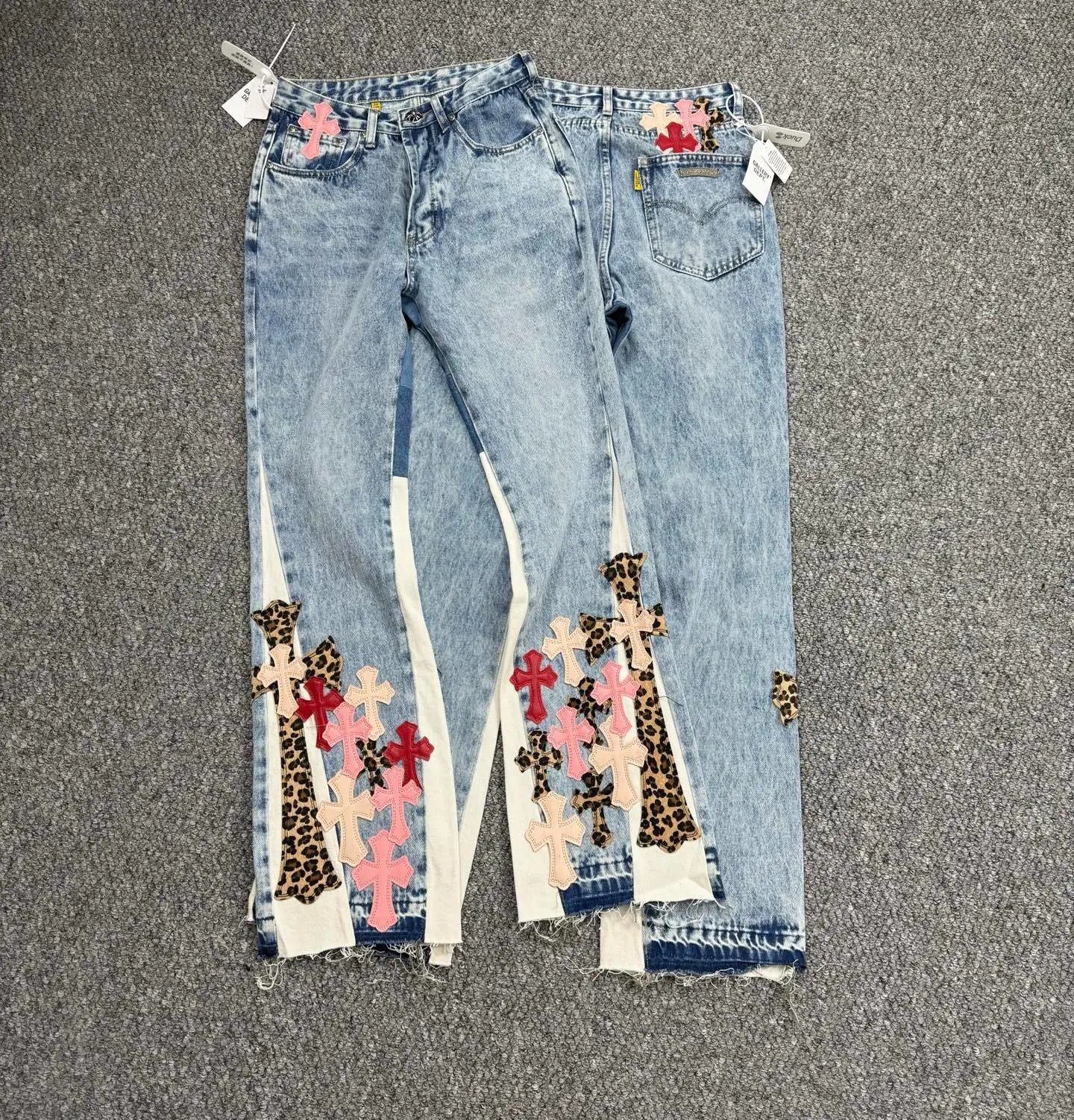 Gallery Dept x Levi's Cross-Print Distressed Black Jeans - 13