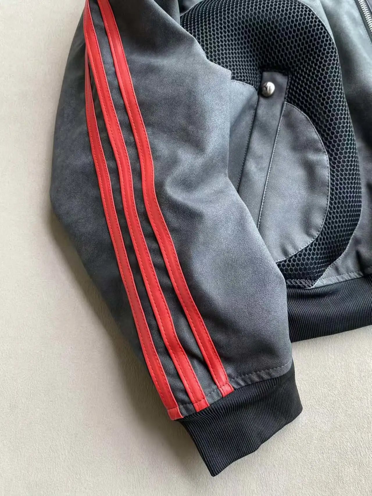 Design Streetwear Hooded Bomber Jacket with Red Stripe and Mesh Panel Gray Outerwear - 6