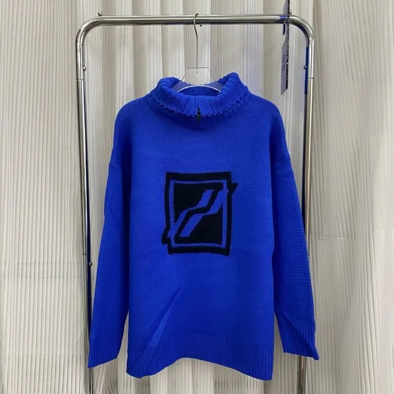 Alexander Chest Logo Long Sleeve Sweater photo 7