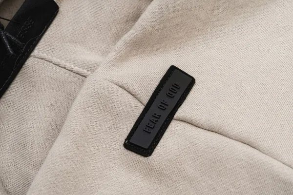 Fear of God Essentials Arch Logo Black Crewneck Sweatshirt - 23