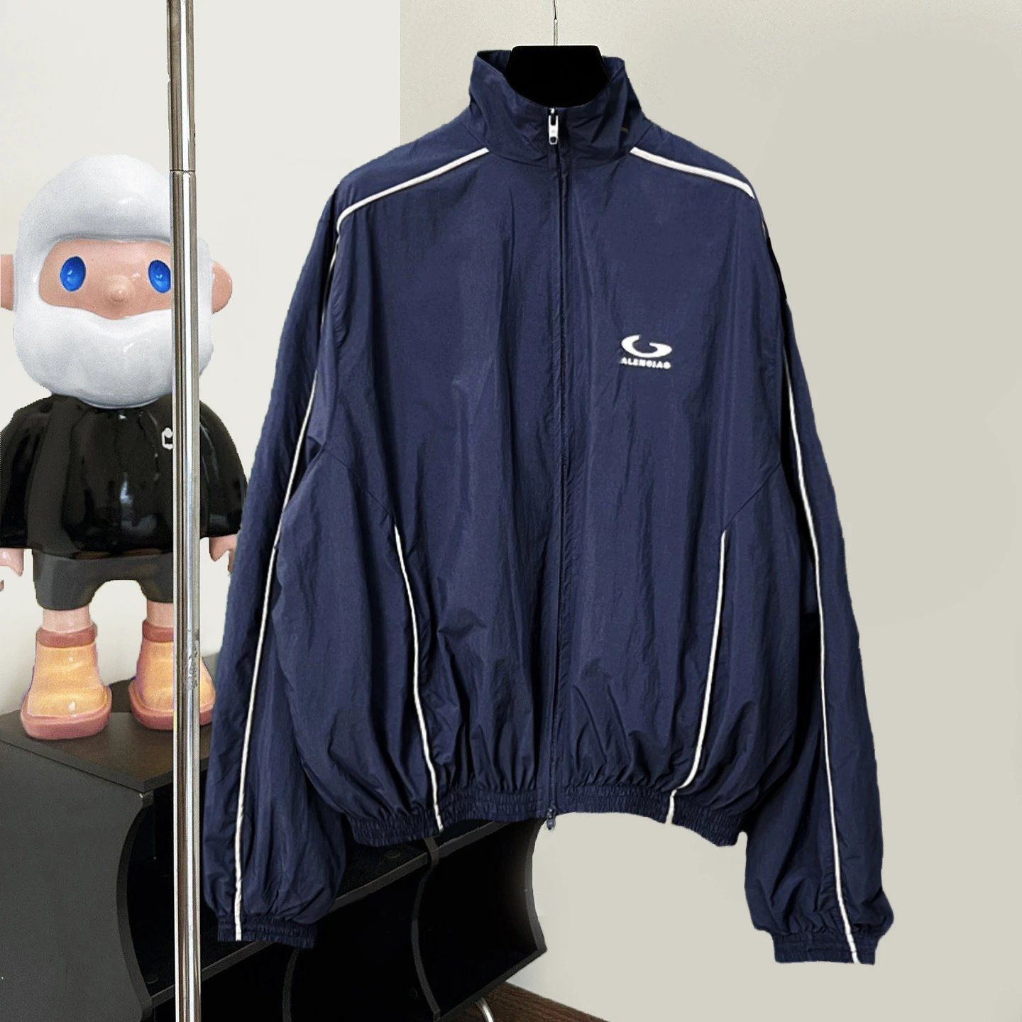 Half Circle Embroidery Letter Reflective Jacket