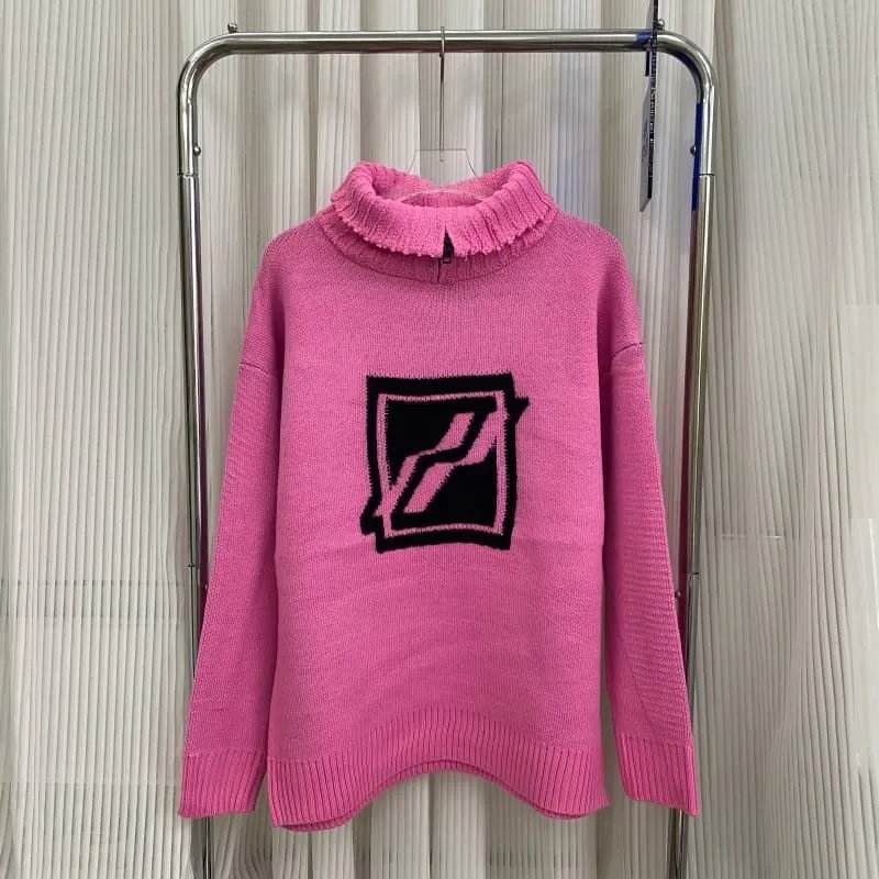 Alexander Chest Logo Long Sleeve Sweater photo 6