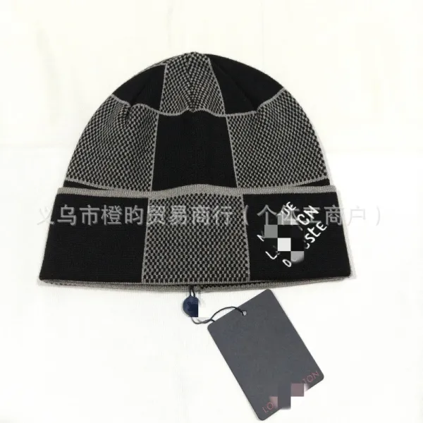 Louis Vuitton Patchwork Knit Beanie Navy and Gray - 7