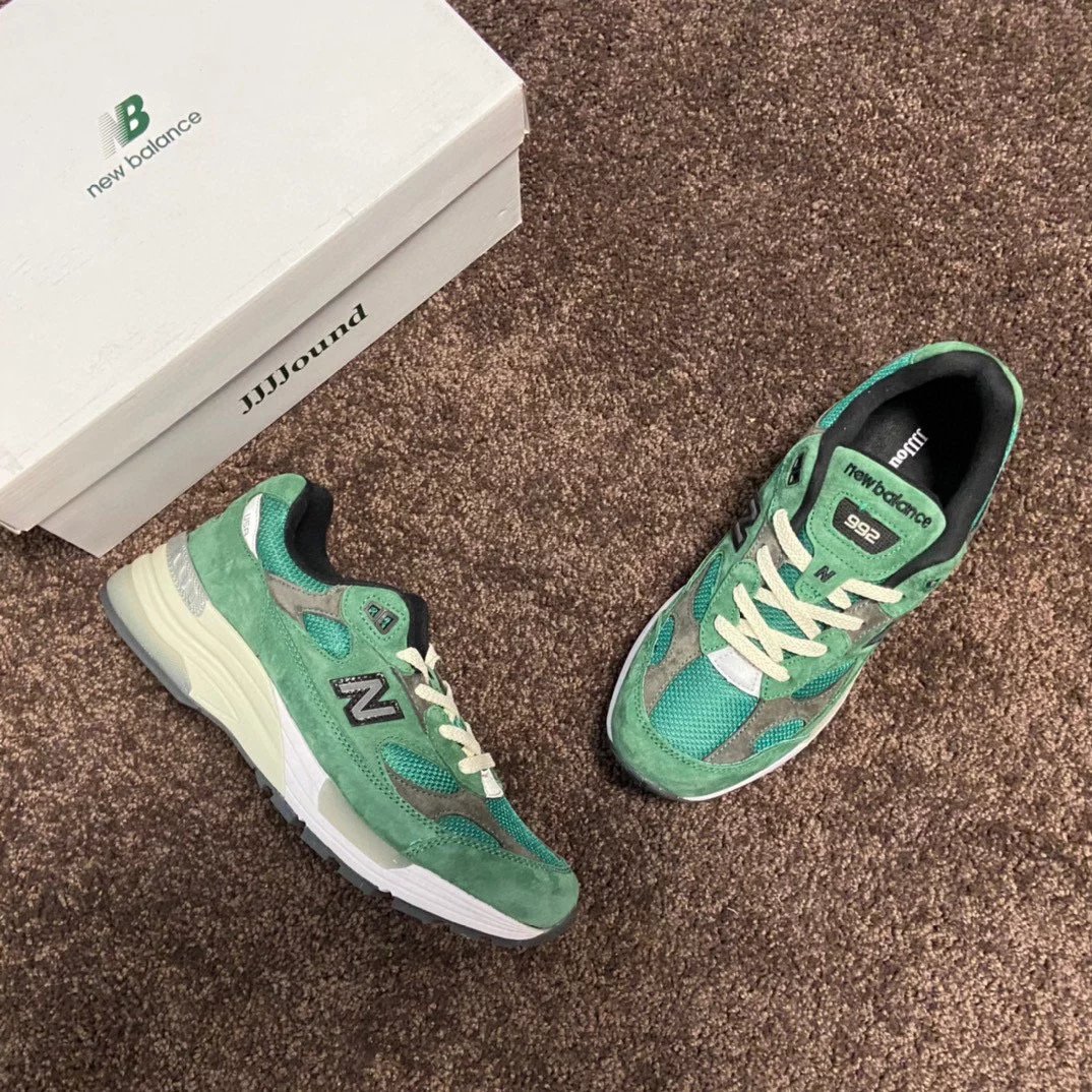 992 JJJ Co-branded Green