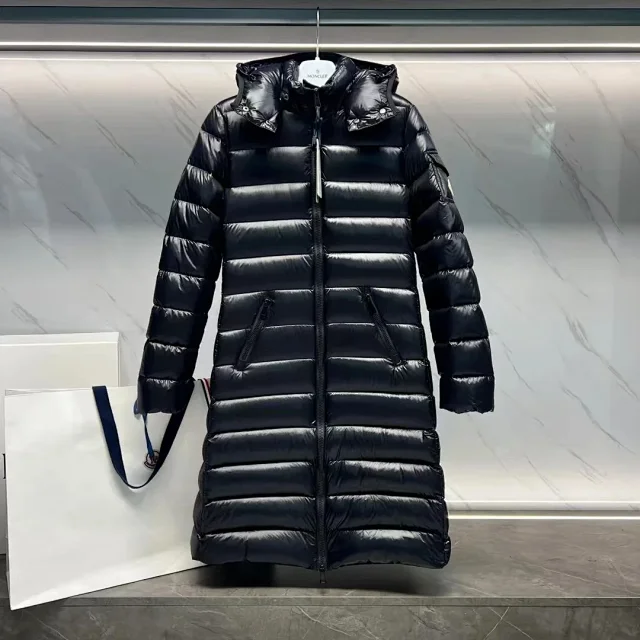 Moncler Down Jackets Quilted Puffer product detail image 15