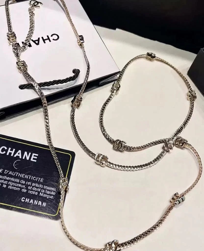 Chanel Heart Pendant Necklace Blue and Rose Gold Enamel Necklaces Jewelry - 2