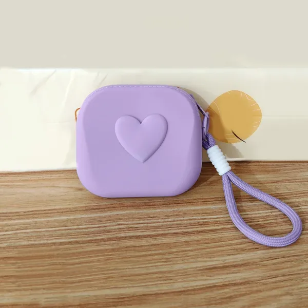 Design Lavender Heart Silicone Coin Purse with Wrist Strap Wallets - 1