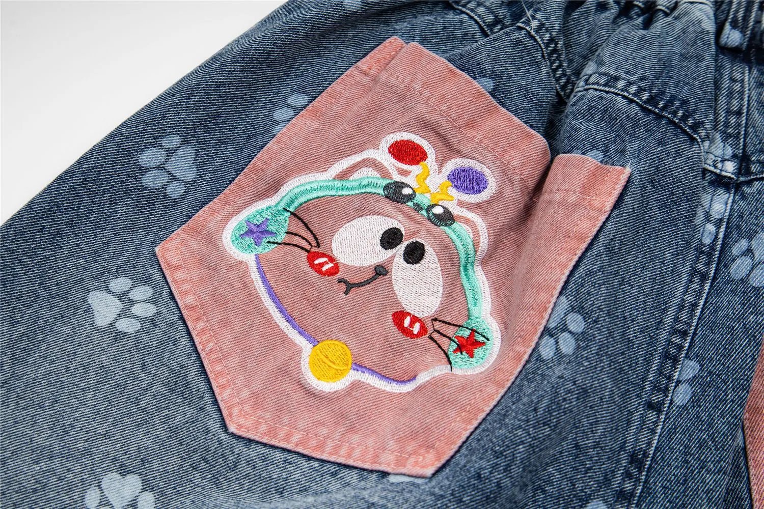 Design Kib Denim Shorts with Embroidered Cats and Paw Prints Multicolor Jeans Shorts - 14