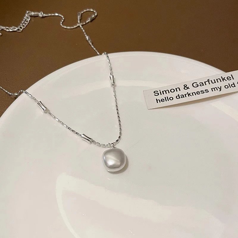 Design Pearl Bead Necklace with Rocking Horse Charm and Matching Ring Set Jewelry - 7
