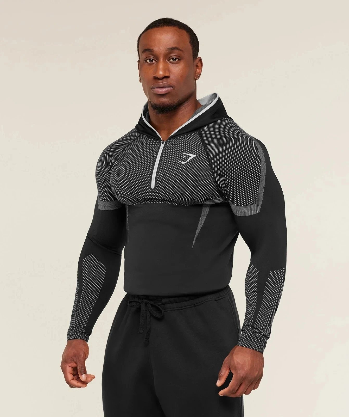 Gymshark Apex Half-Zip Hoodie Black and Forest Green - 17
