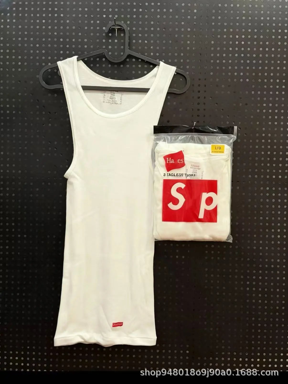 Supreme x Hanes Tagless Box Logo Black Vest Top - 9