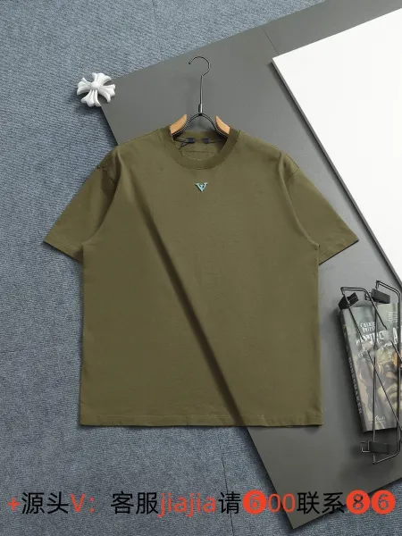 Design V-Logo Oversized T-Shirt Army Green T-Shirt - 1