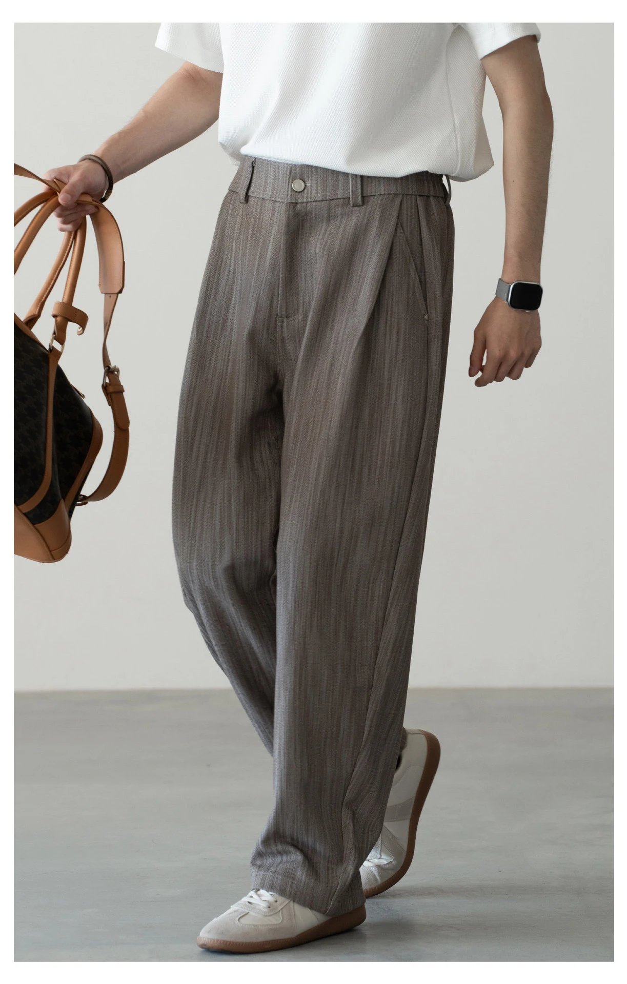 Design Wide-Leg Pleated Trousers Black Pants - 21