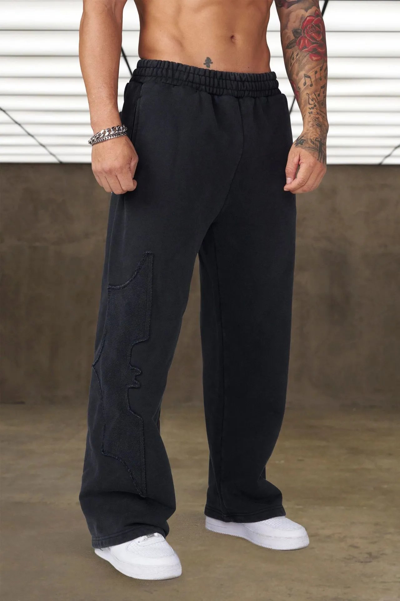 Design YOUNGLA Distressed Batwing Sweatpants Gray Sweatpants - 9