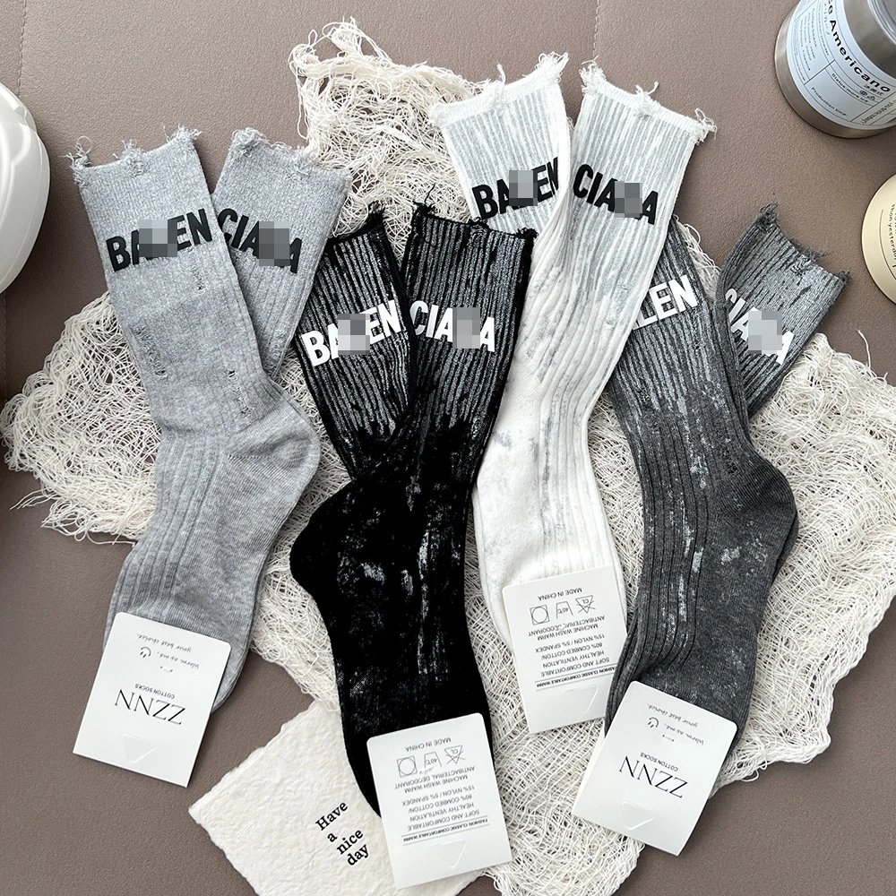 Design NNZZ Distressed Logo Socks Black Socks - 2