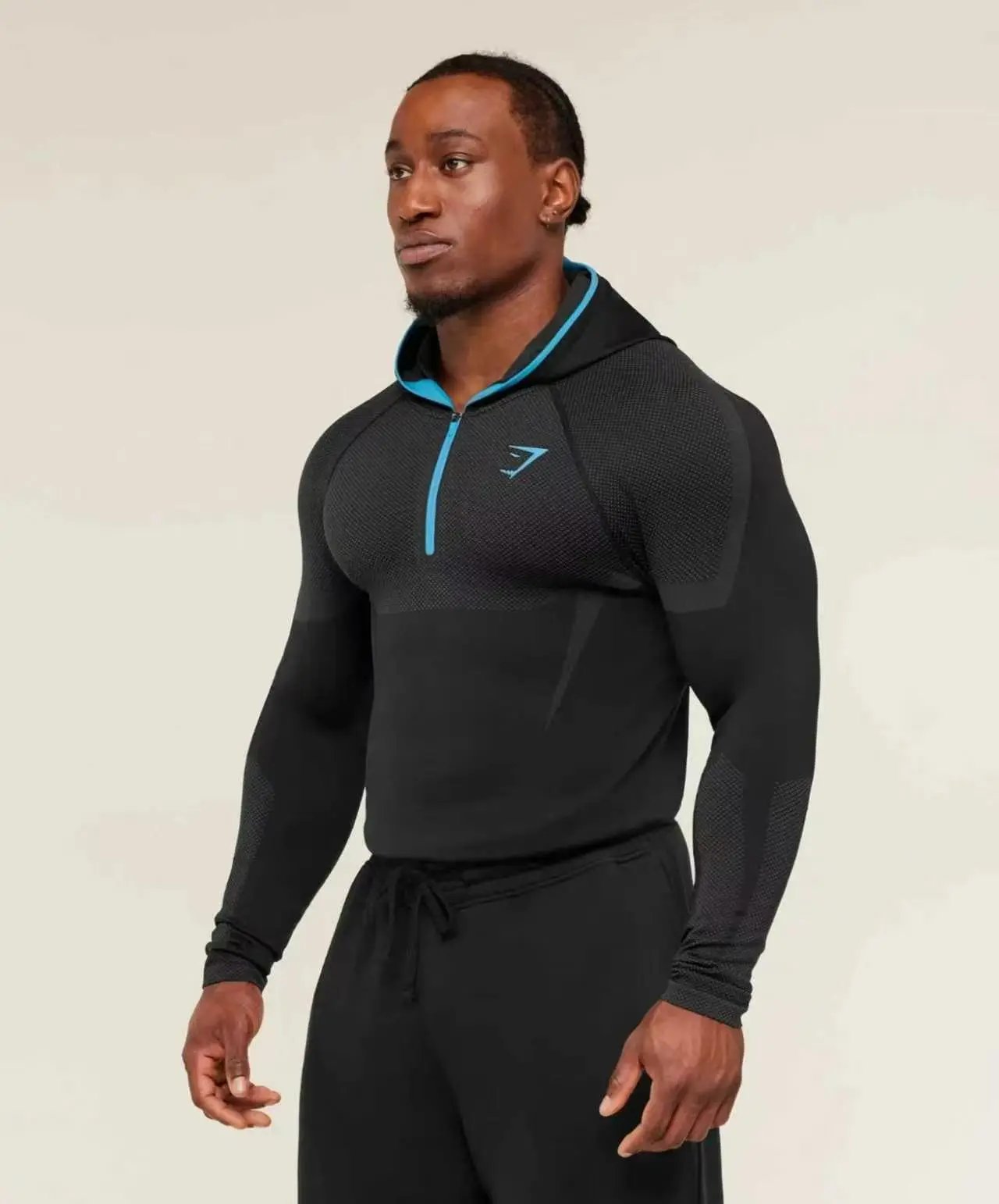Gymshark Apex Half-Zip Hoodie Black and Forest Green - 10