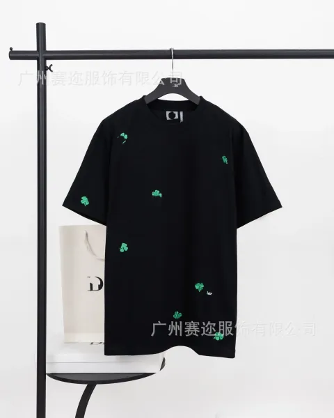 Dior Clover Embroidered Black T-Shirt - 1