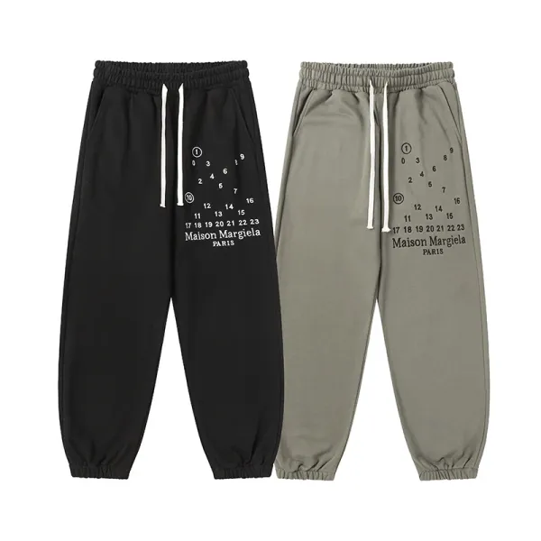 Design Tommy Cash Distressed Logo Tee Black T-Shirt T-Shirts - 11