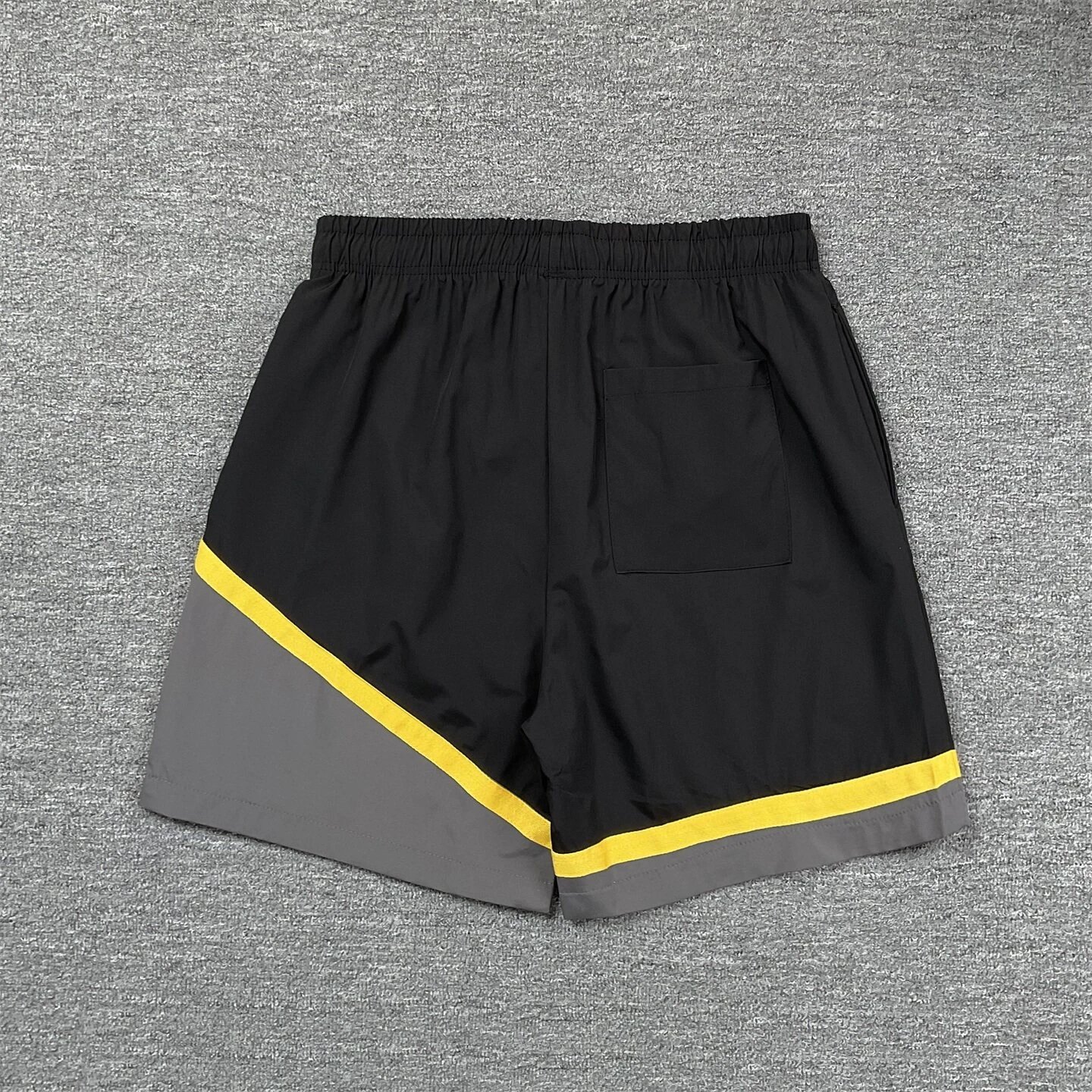 Corteiz Rules The World Shorts Black / Gray / Yellow - 10