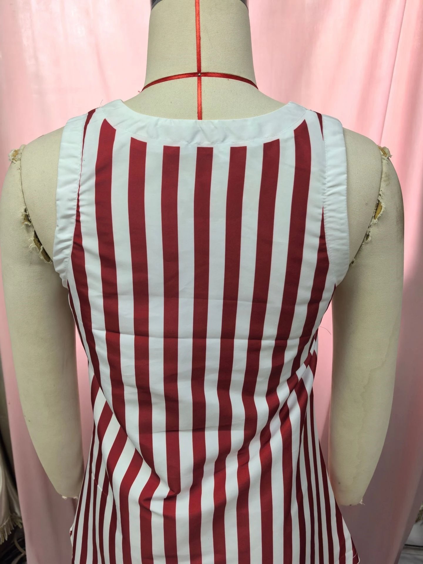 Design Fish Print Sleeveless Dress with Red Trim White Blue - 14