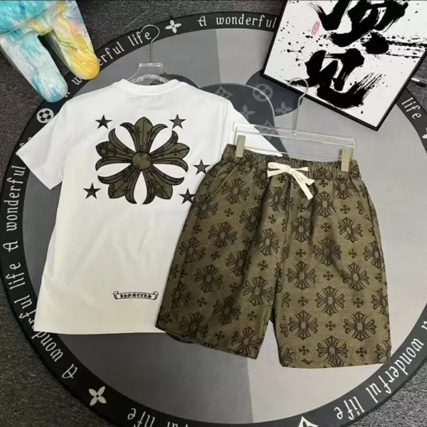 Chrome Hearts Floral Print T-Shirt and Patterned Shorts Set - 10