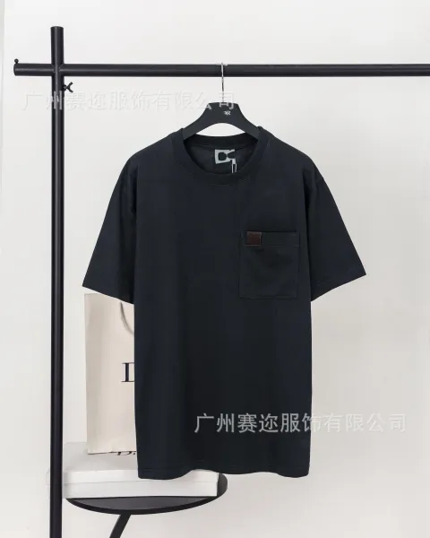 Design Pocket T-Shirt Black T-Shirt - 1