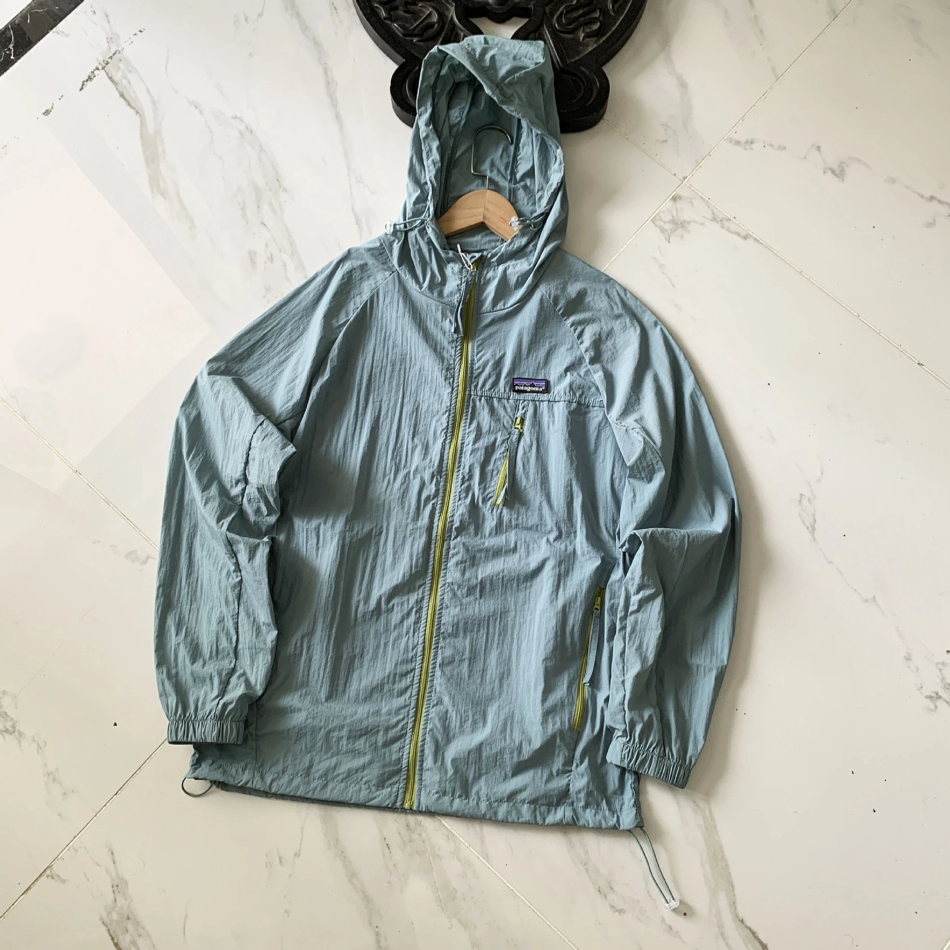 Patagonia Houdini Jacket Pink with Purple Zippers Windbreaker Outerwear.windbreaker - 16