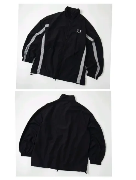 Under Armour Windbreaker Jacket Black with Reflective Stripes Outerwear Windbreaker - 1