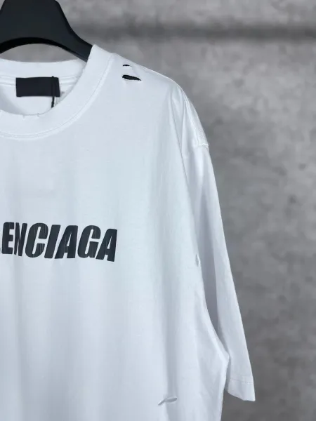 Balenciaga Lenciaga Distressed Oversized T-Shirt White - 12