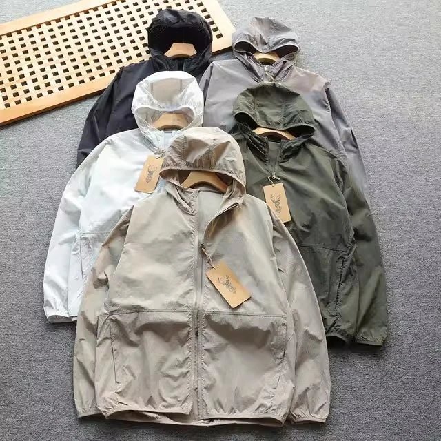 Design Lightweight Hooded Windbreaker Beige Outerwear - 3
