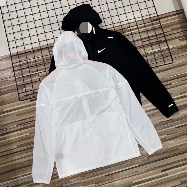 Nike Windrunner Hooded Jacket Black Outerwear - 2