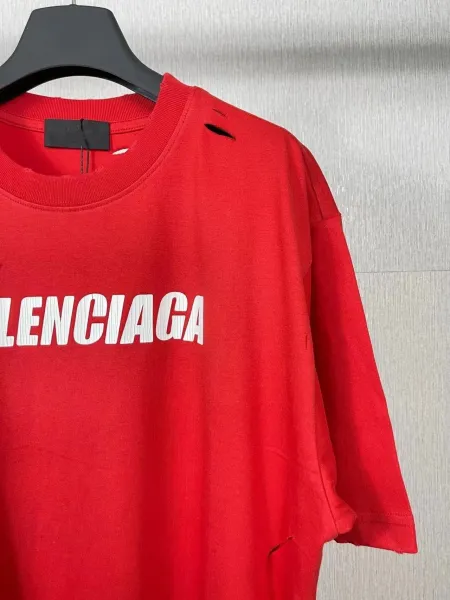 Balenciaga Lenciaga Distressed Oversized T-Shirt White - 21