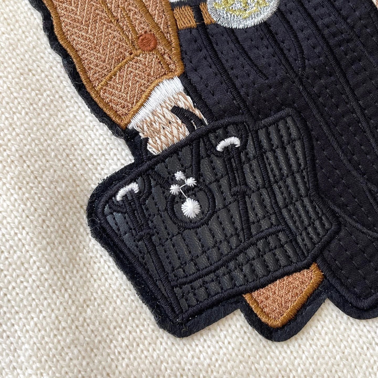 Design Bear Embroidered Crewneck Sweater Beige - 7