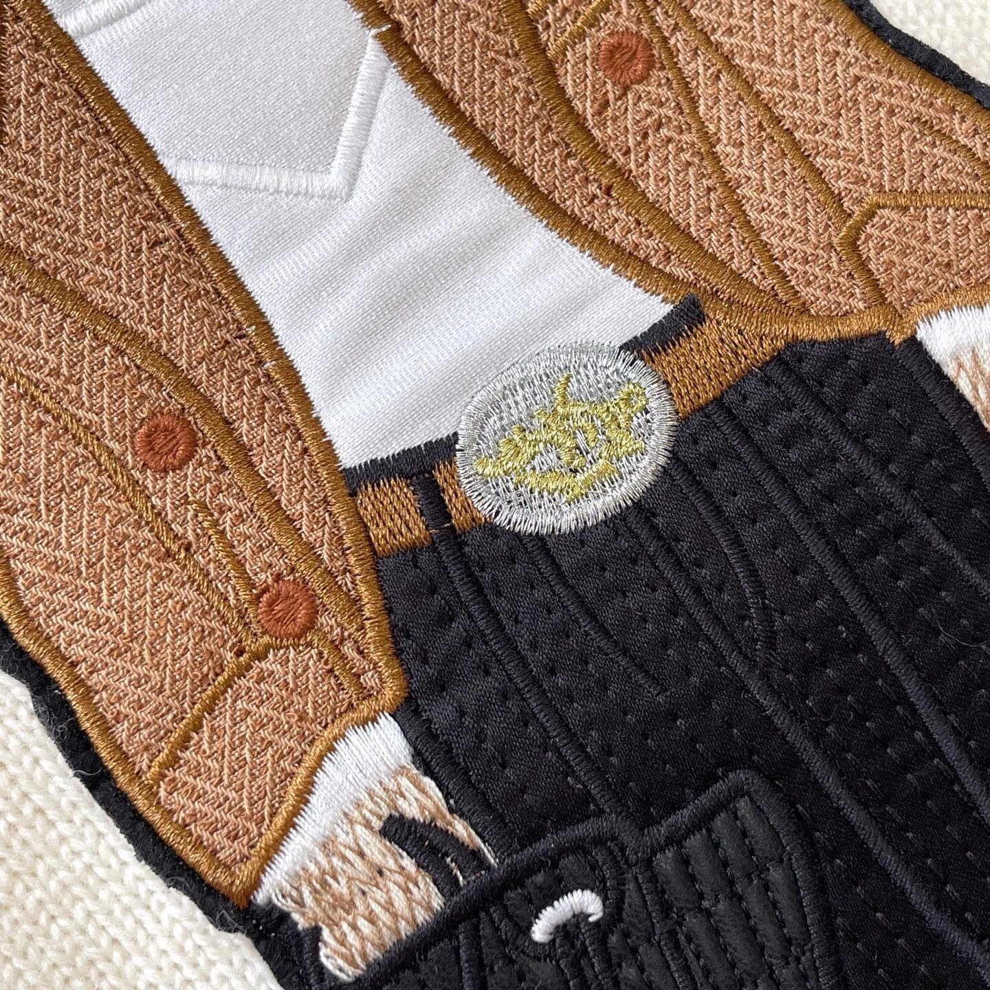 Design Bear Embroidered Crewneck Sweater Beige - 10