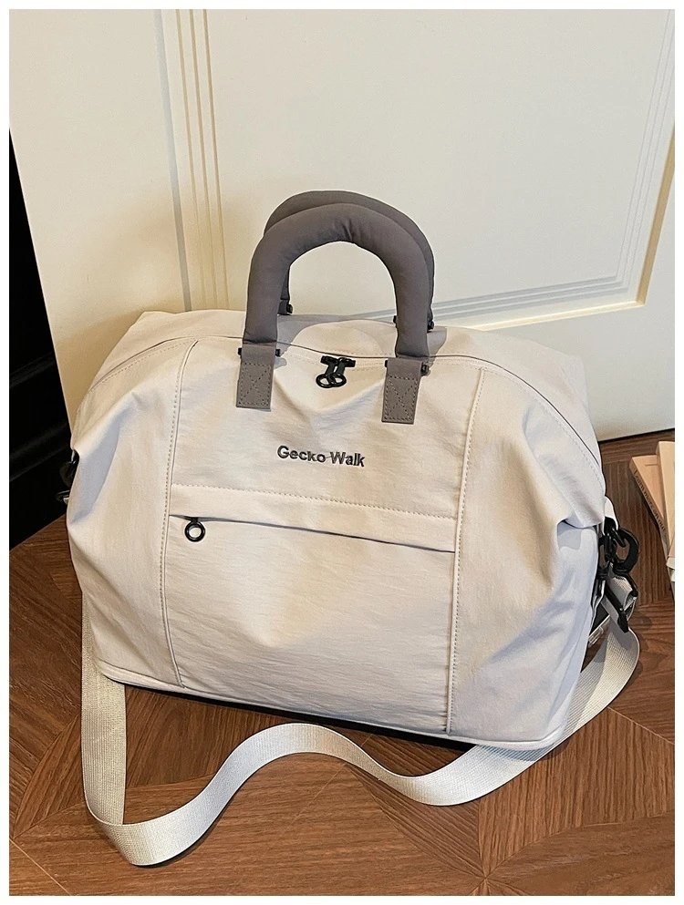 Design Gecko Walk Travel Duffle Bag Light Gray Travel Bags - 51
