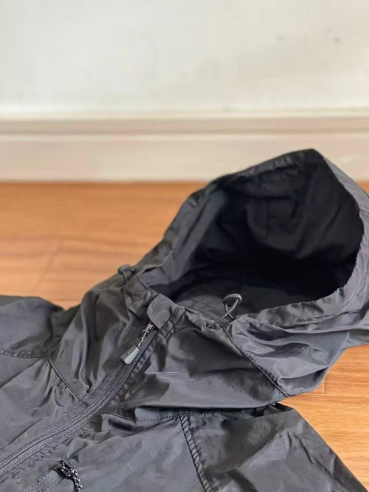 Design Montbell Storm Cruiser Jacket Dark Green Windbreaker - 14