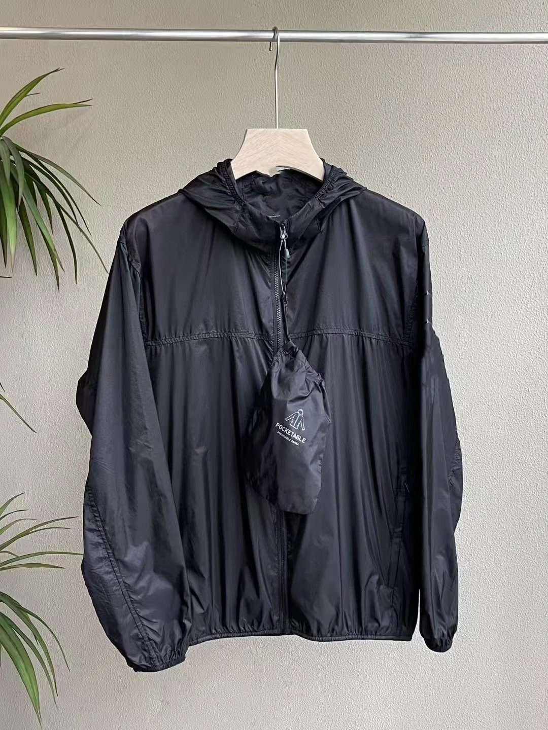 Metallica Packable Windbreaker Navy Outerwear - 13