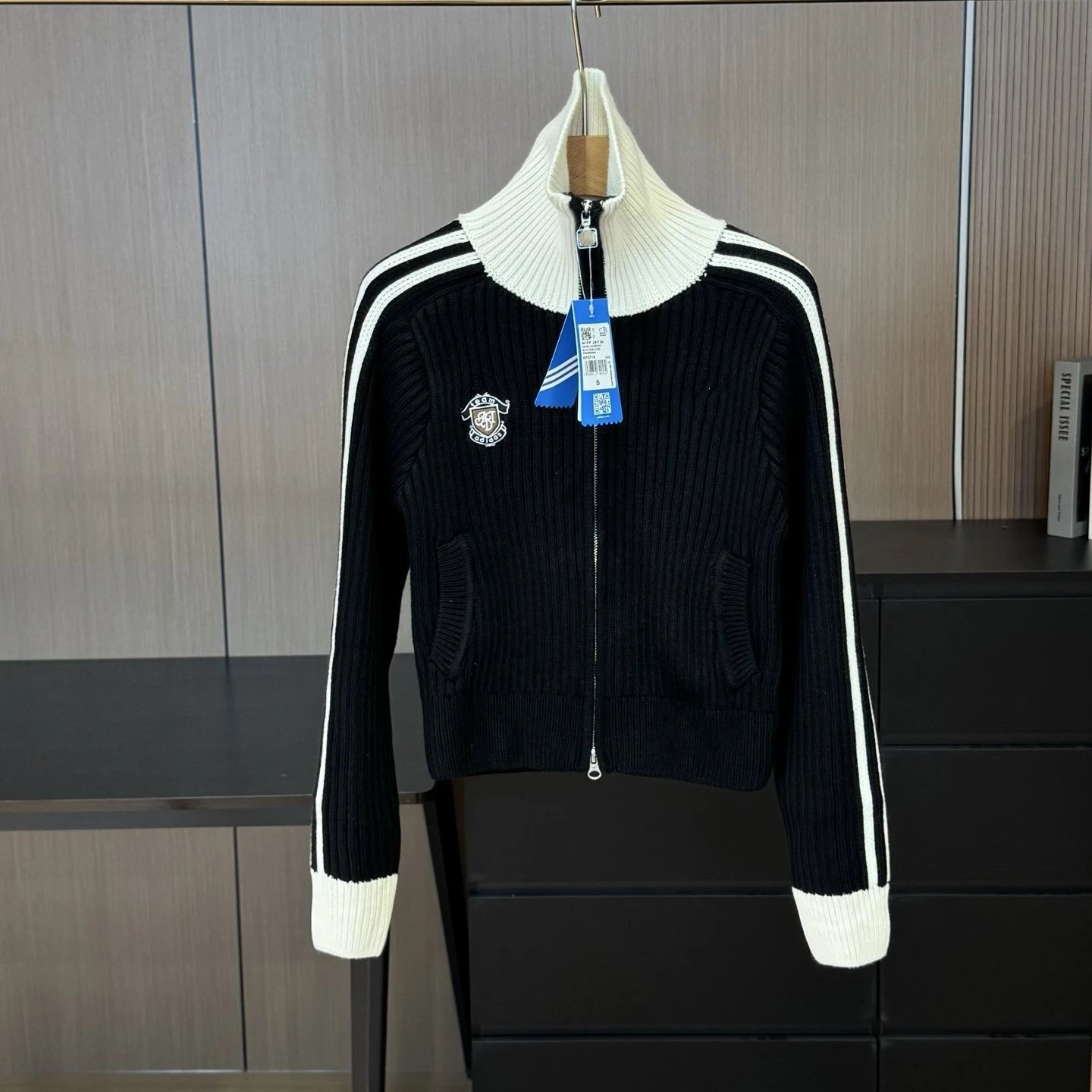 Adidas Originals Knit Track Jacket Light Blue and Beige - 8