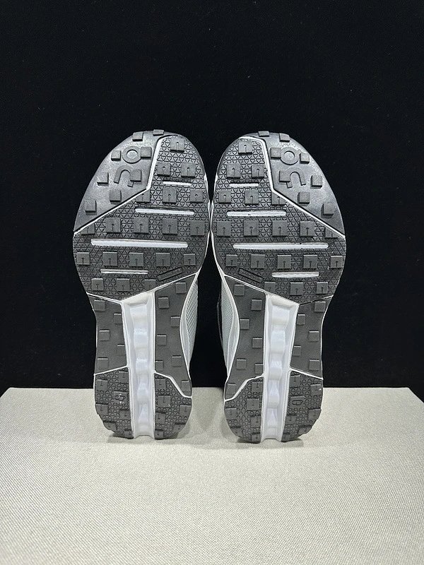 On Cloudmonster Light Gray Orange Sneakers Running Shoes - 19