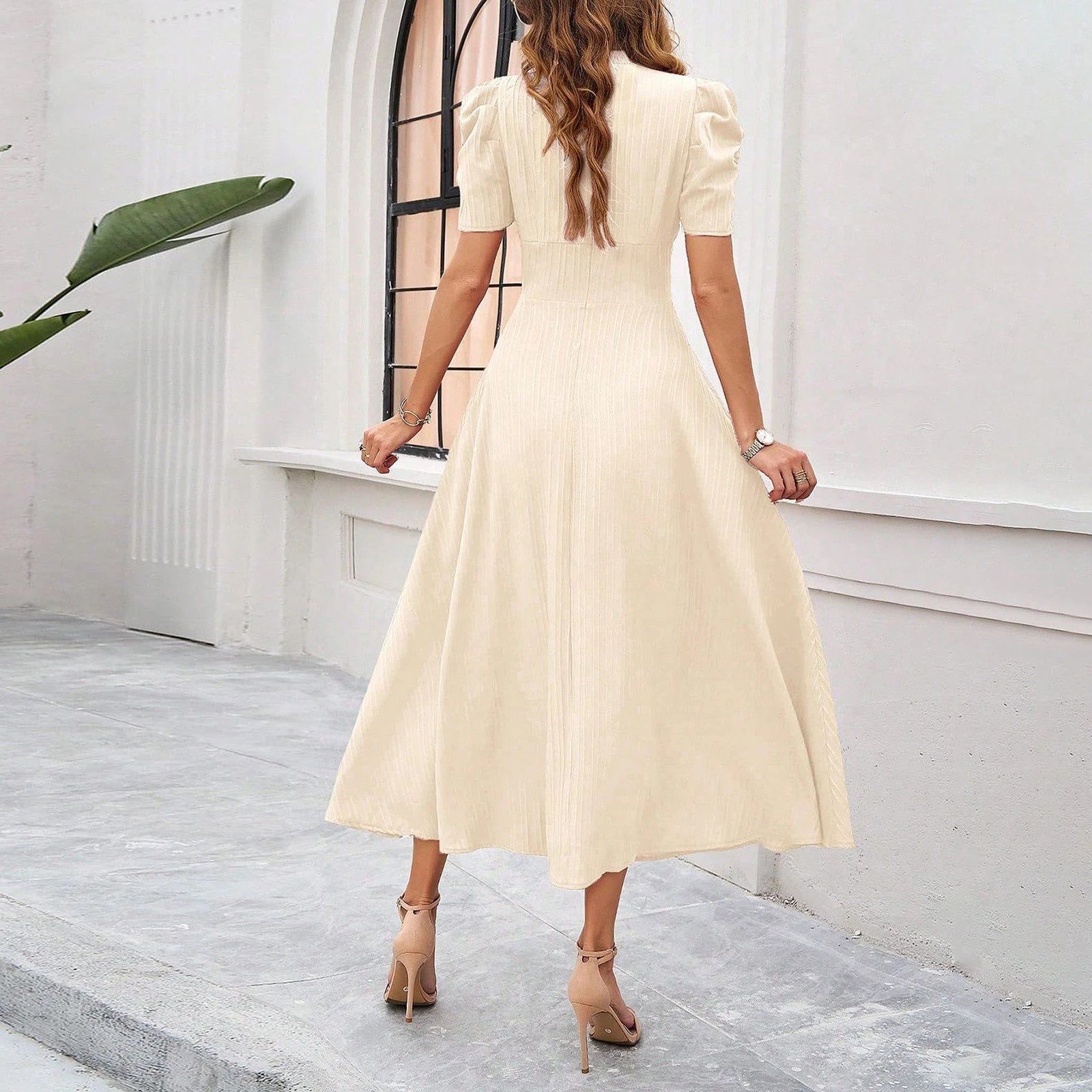 Design A-Line V-Neck Puff Sleeve Midi Dress in Light Blue - 19