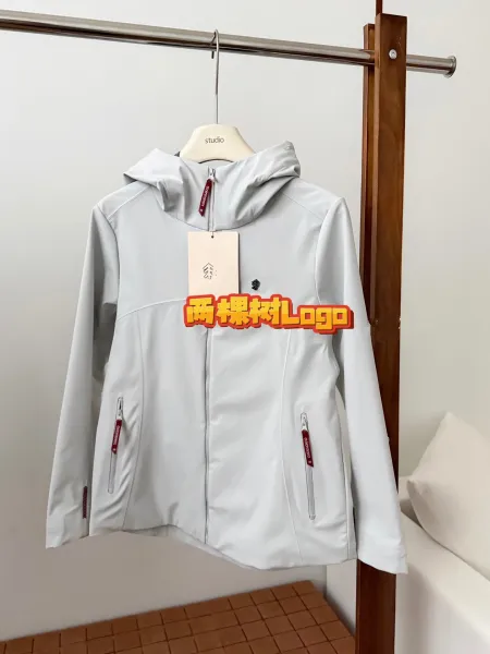 Design KOLON Sport Hooded Softshell Jacket Black Outerwear - 3