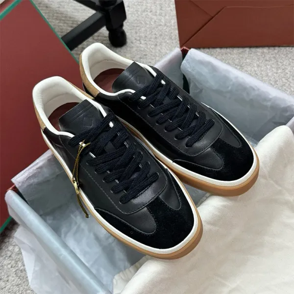 Design Low-Top Leather Sneakers Black White Gum Sole - 32