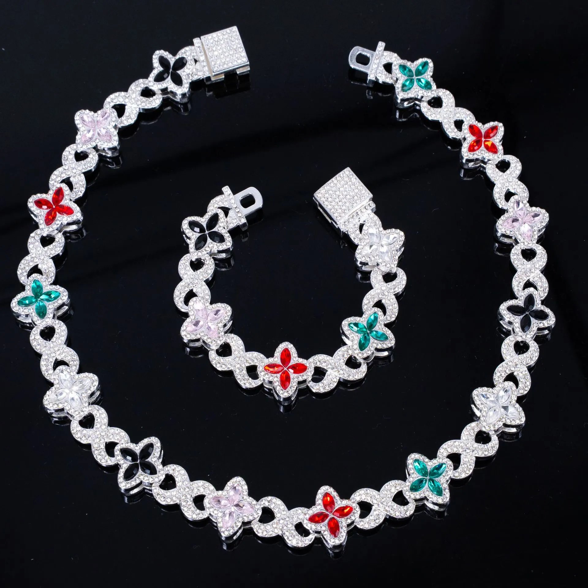 Design Floral Motif Emerald and Diamond-Style Bracelet Jewelry - 8