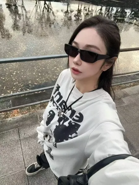 Design Graphic Print Long Sleeve T-Shirt Black - 9