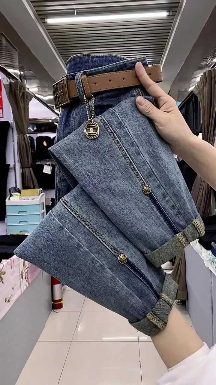 Design Wide-Leg Cuffed Jeans with Side Zippers Blue Jeans - 5